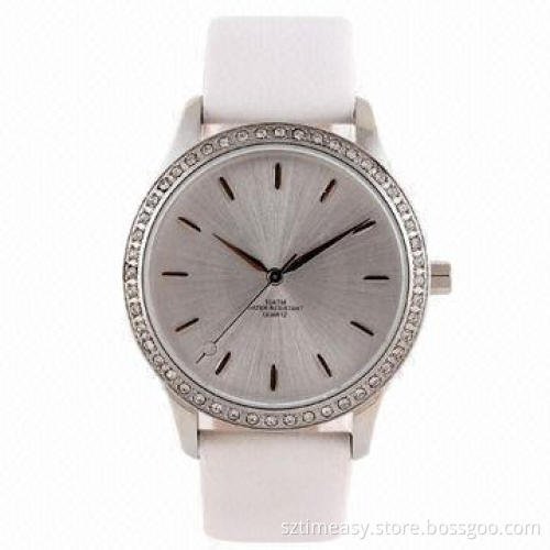 Metal Watch with Luxurious Diamond on Top Ring, Genuine Leather Strap in Various Colors